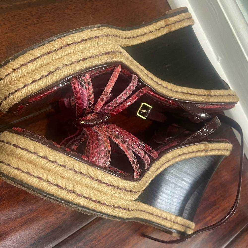Louis Vuitton Reba Authentic Vintage Burgundy Snake Skin WEDGE Python Sandals - Picture 4 of 9